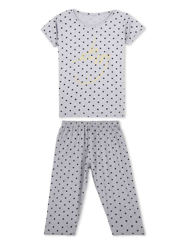 Pyjamas myntra deals