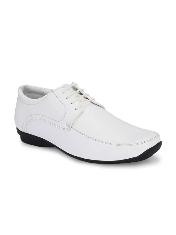 White dressy shoes for boys 2025