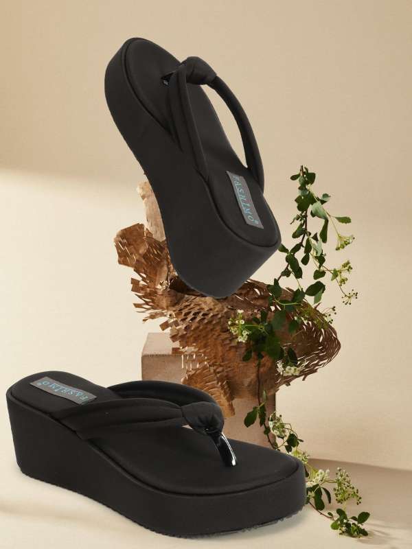 Solid sales black wedges