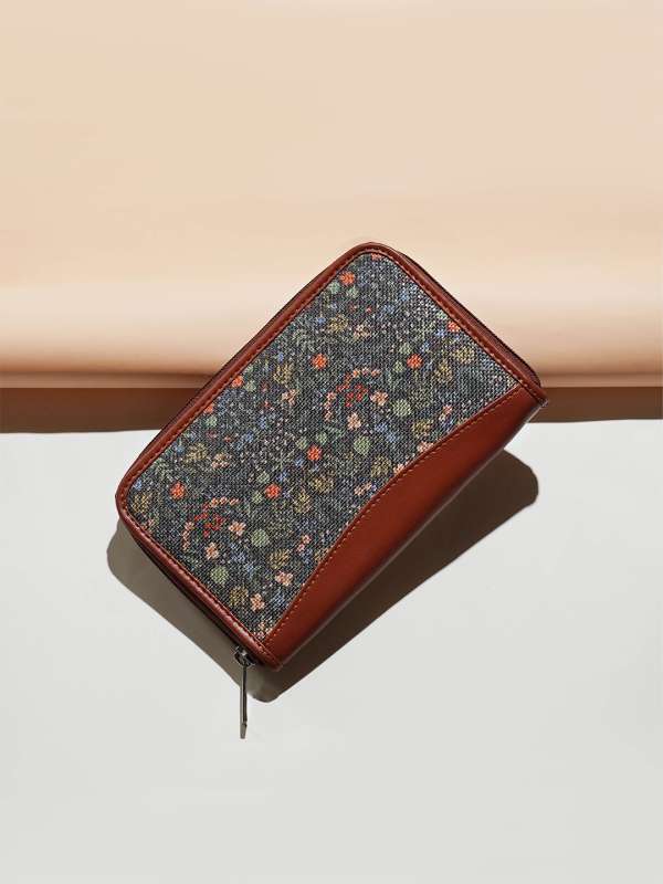 Zouk mini wallet outlet