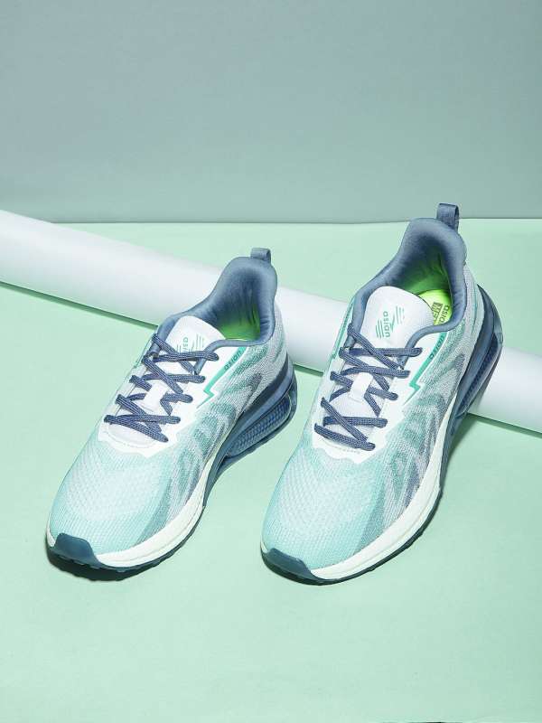 6 shoes website clearance