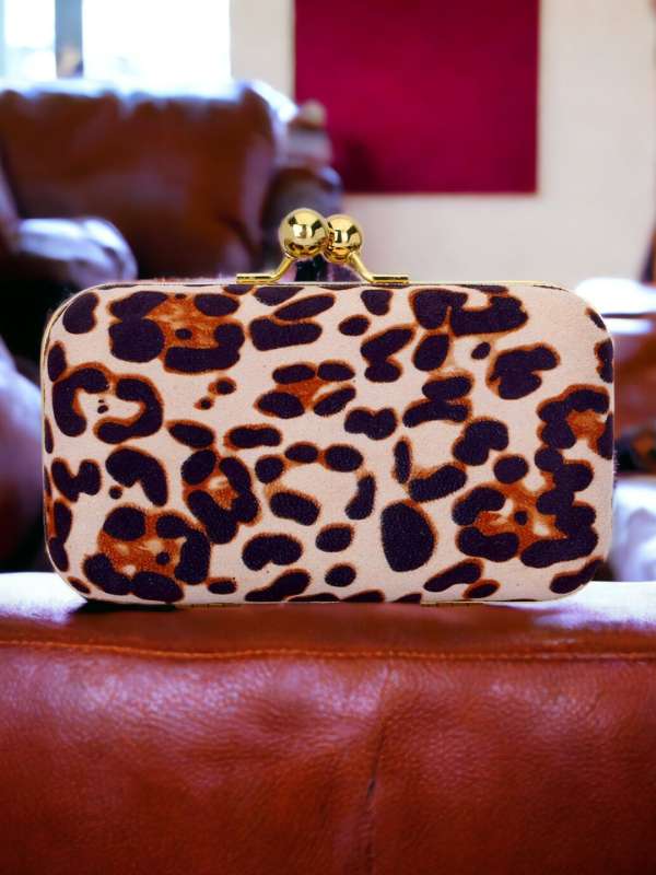 Red leopard store print clutch bag