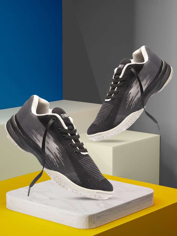 Non marking shoes online clearance