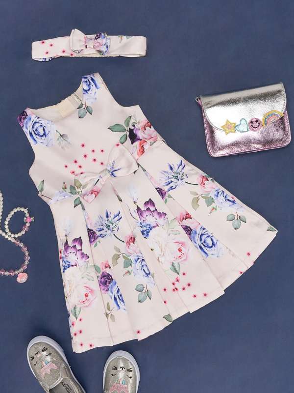 Baby frock outlet with hair band