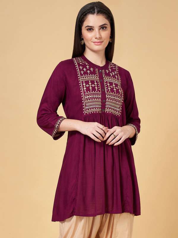 Pantaloons best sale kurti online