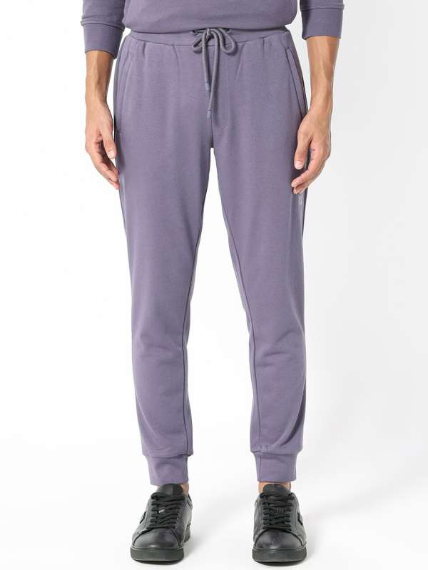 Buy sportswear on sale online india