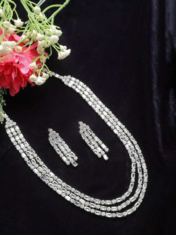 Buy White FashionJewellerySets for Women by Zeneme Online
