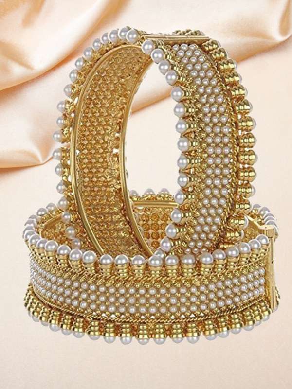 Myntra bangles outlet