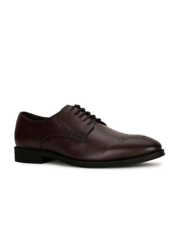 Hush puppies online formal shoes myntra