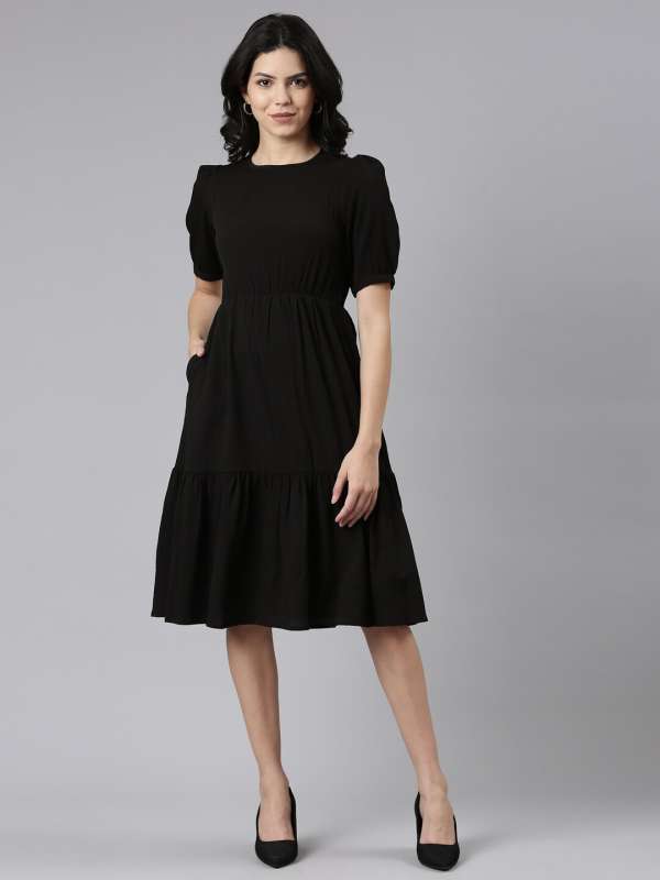 Black fitted knee length dress hot sale