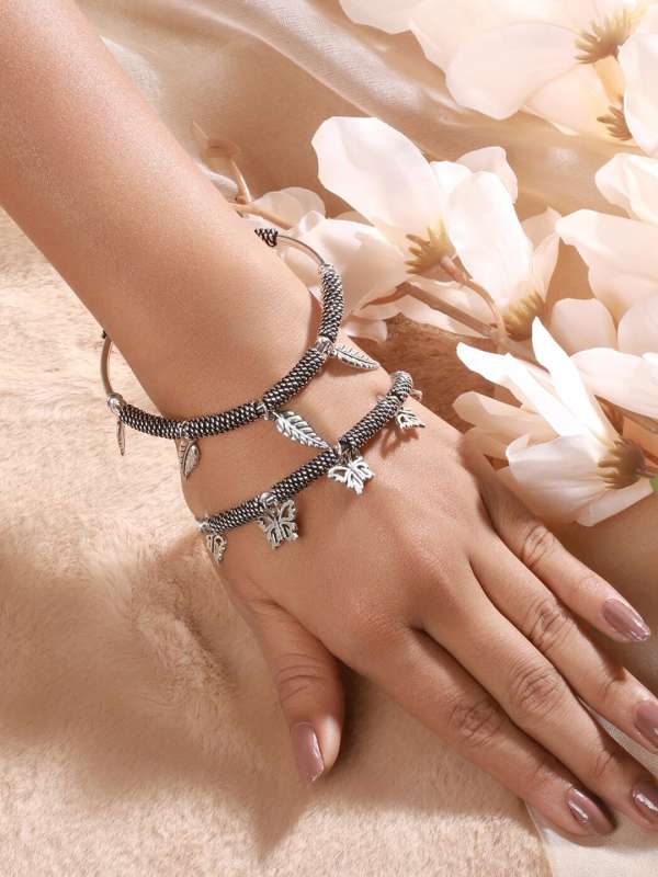 Bracelets for Women: Shop Charm, Silver-Coloured & Leather Women's