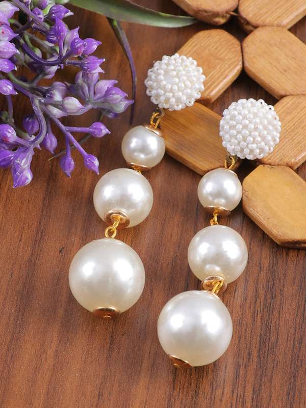 Share more than 77 earrings below 50 rupees best esthdonghoadian