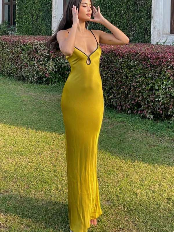 Backless dresses myntra discount