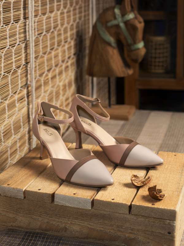 Buy top pumps online