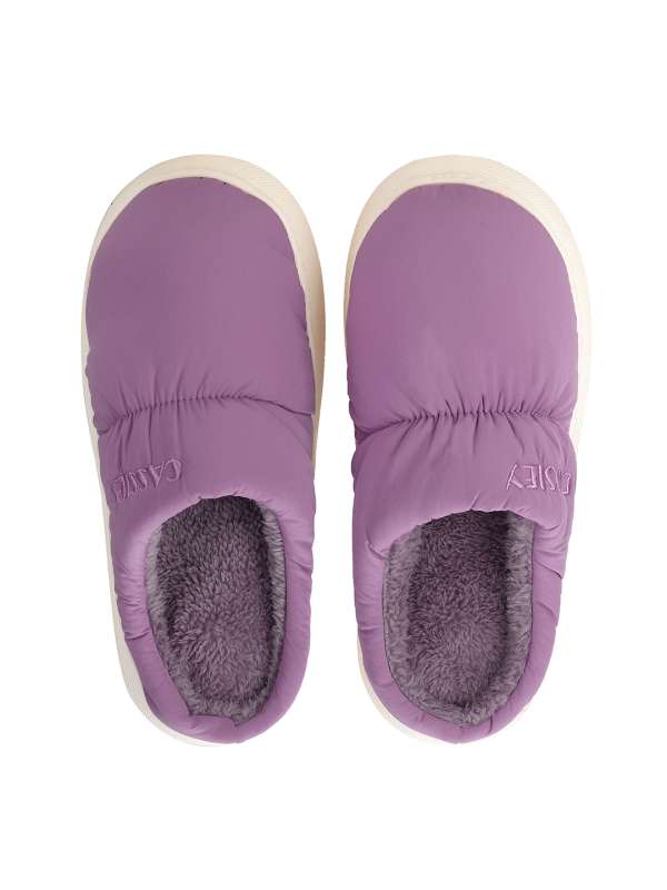 Fur slippers clearance myntra