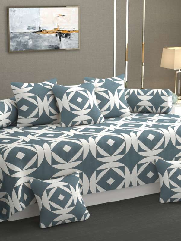Diwan pillows set best sale price