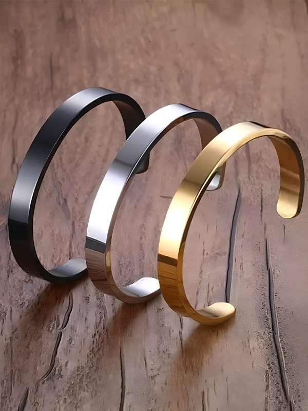 Gold kada for men online on sale