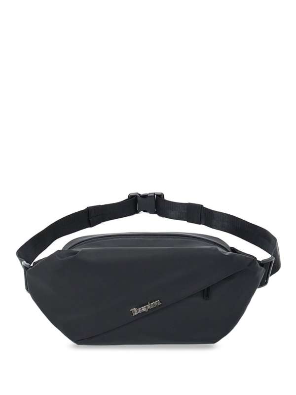 Fanny on sale pack myntra