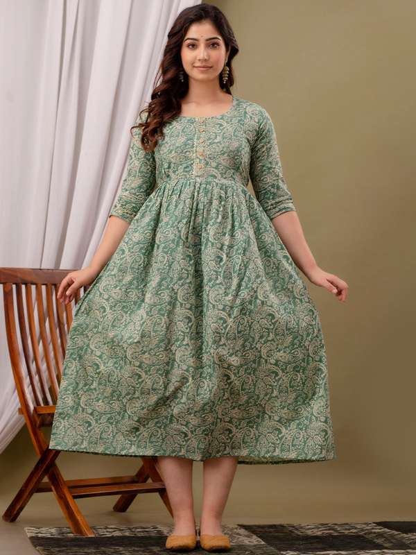 Aggregate 141+ myntra engagement dress latest seven.edu.vn