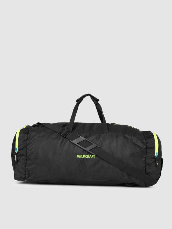 Wildcraft duffle sale trolley bags