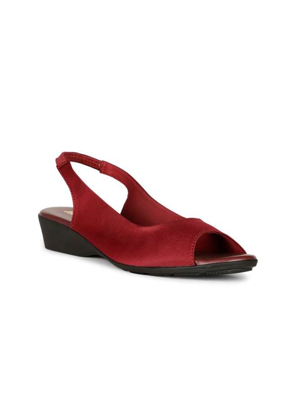 Red heels myntra online