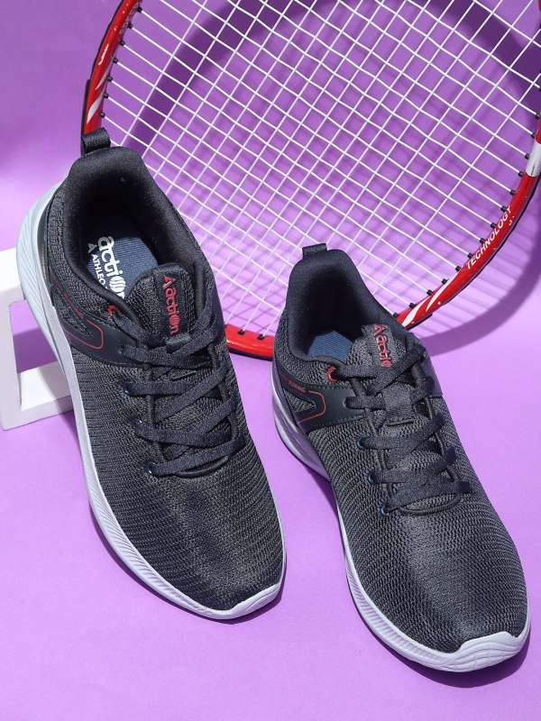 Run swift lightweight best sale running shoe