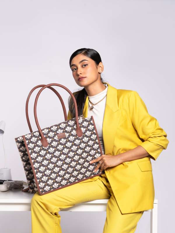 Ladies handbags online below 500 rupees shop