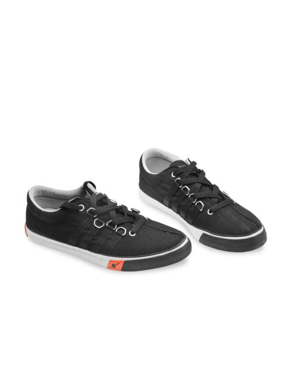 Sparx sm 162 black price on sale