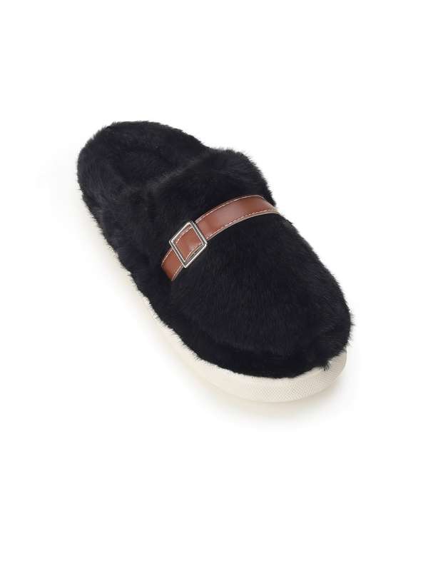 Fur discount slippers myntra