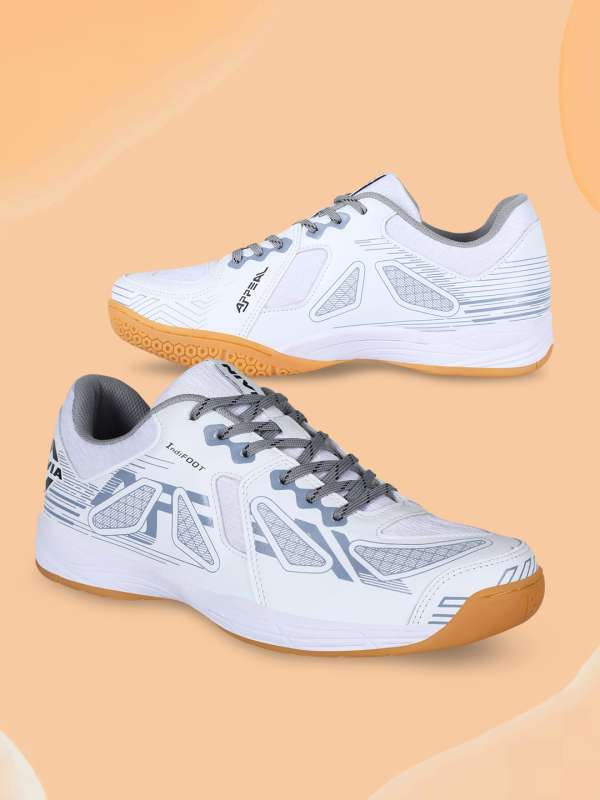 Myntra badminton store shoes