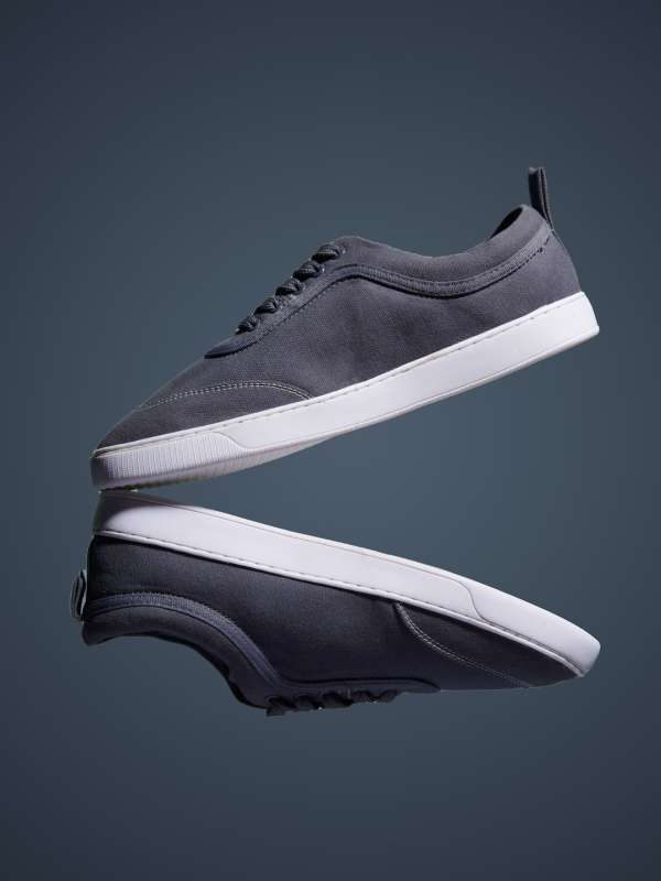 Locomotive Casual Shoes Buy Locomotive Casual Shoes online in India
