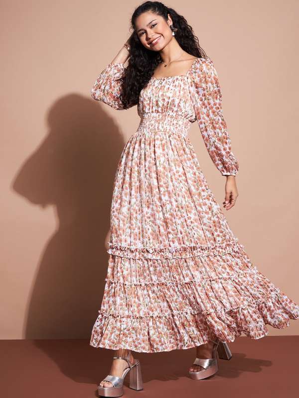 Dressberry shop dresses online
