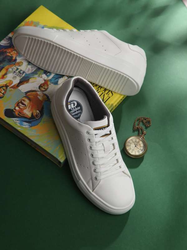 Id sneakers top
