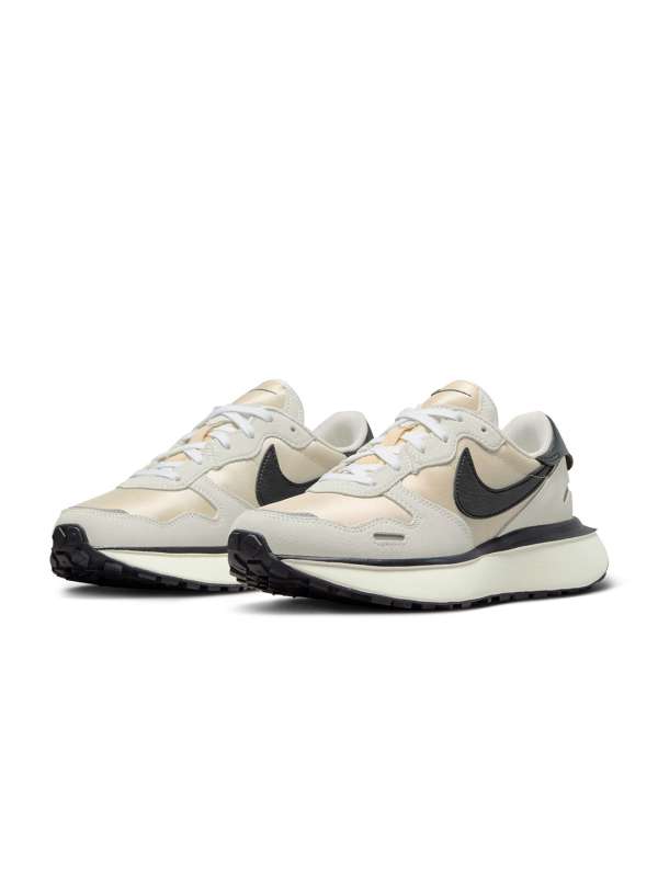 Nike free velcro on sale
