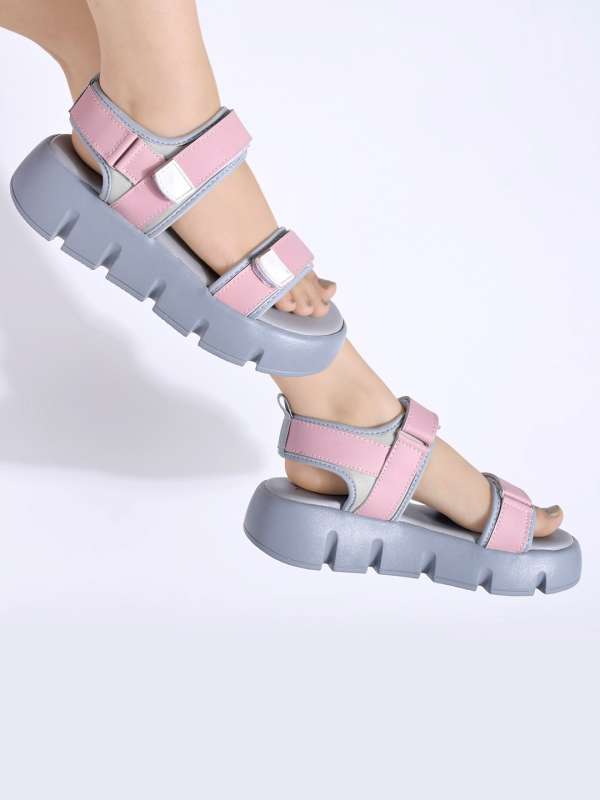 Sandal wedges store terbaru 218