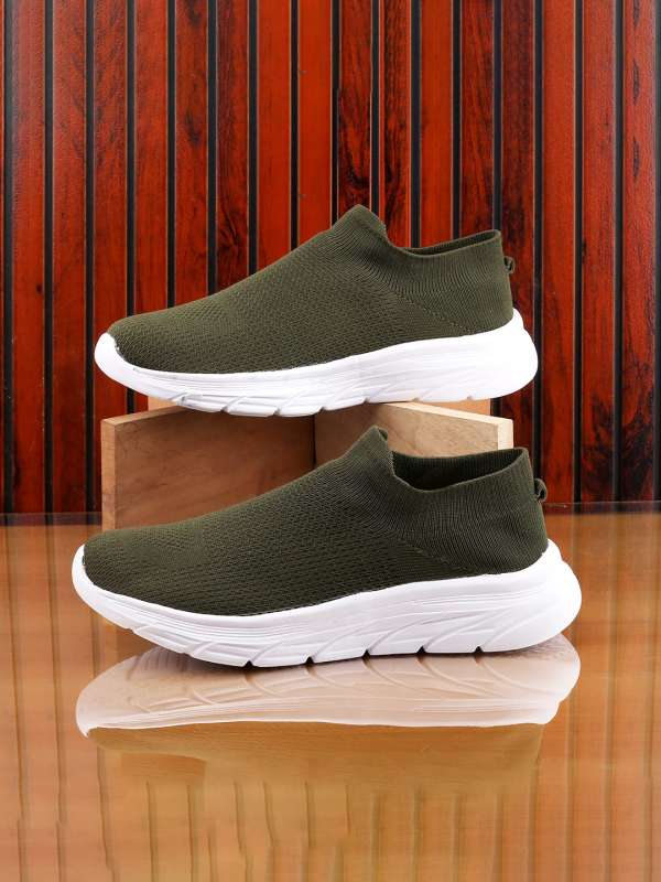 Buy Sports Gym Shoes Under 500 Online Myntra