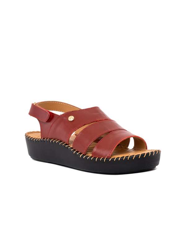 Khadims on sale heel sandals