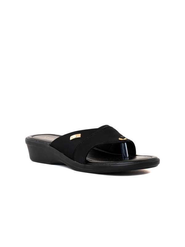 Khadims black sales heels