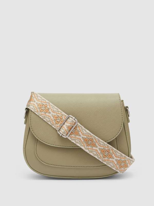 Women Accessories Globus Buy Women Accessories Globus online in India