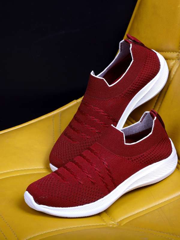 Maroon Women Shoes Sports Buy Maroon Women Shoes Sports online