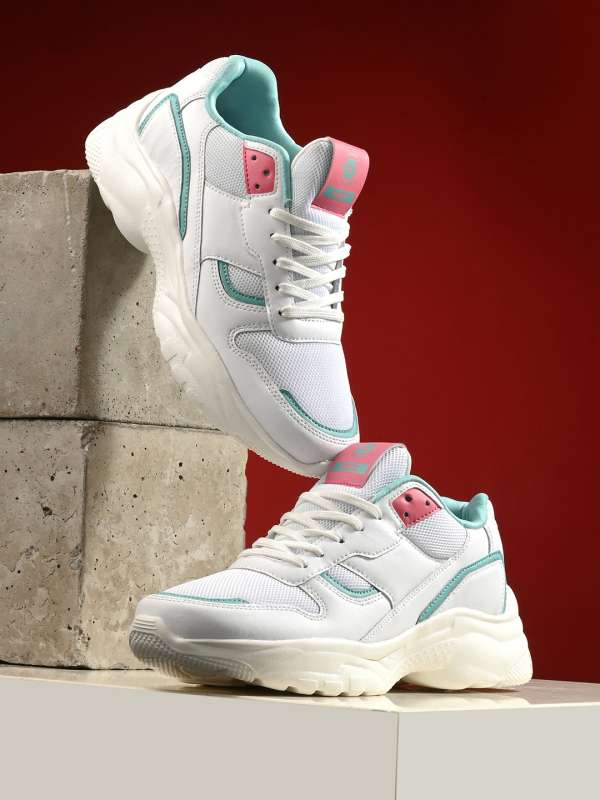 Umbro sale white sneakers