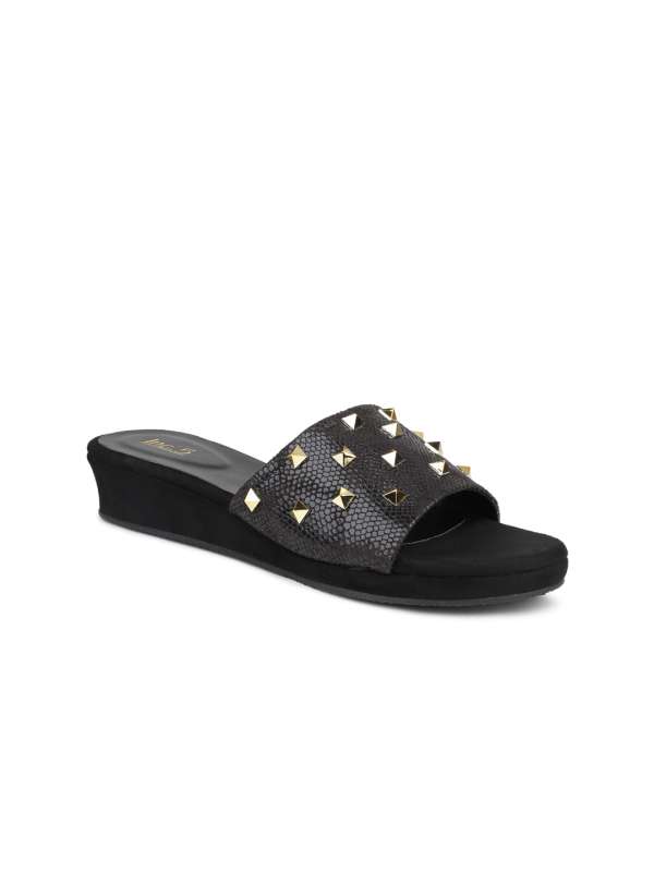 Studded sales slides black