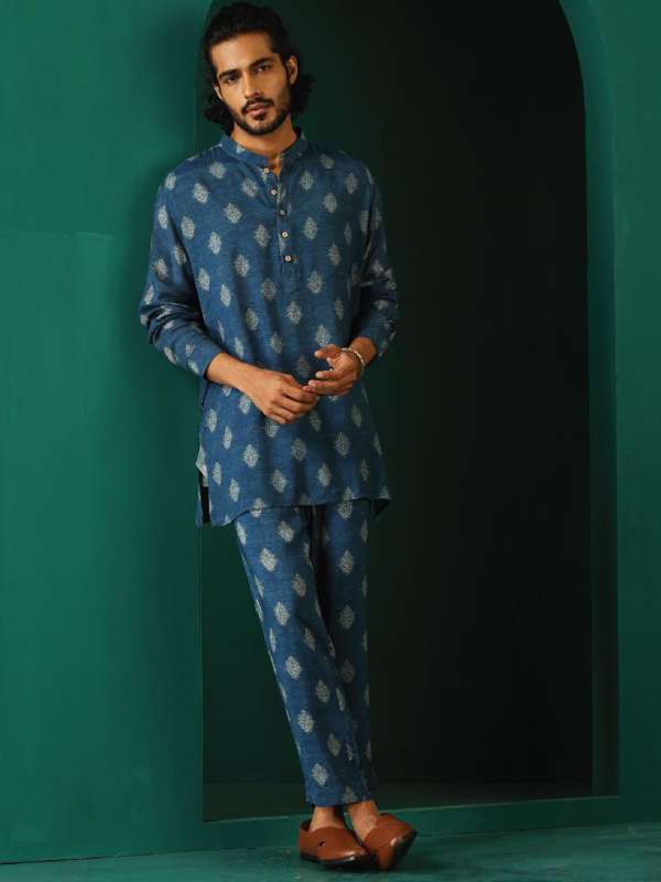 Mens traditional pyjamas sets store