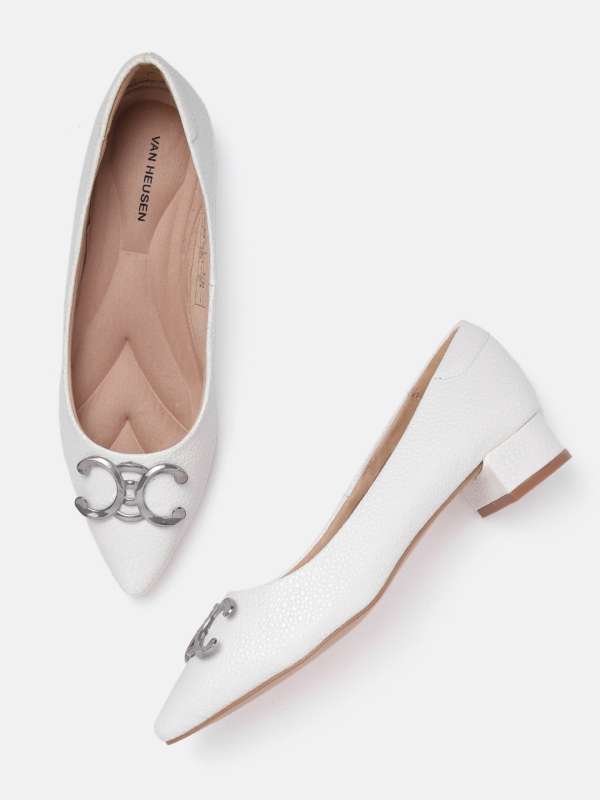 Vans White Shoes Buy Vans White Shoes online in India
