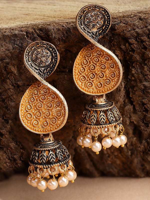 Earrings under hundred rupees clearance