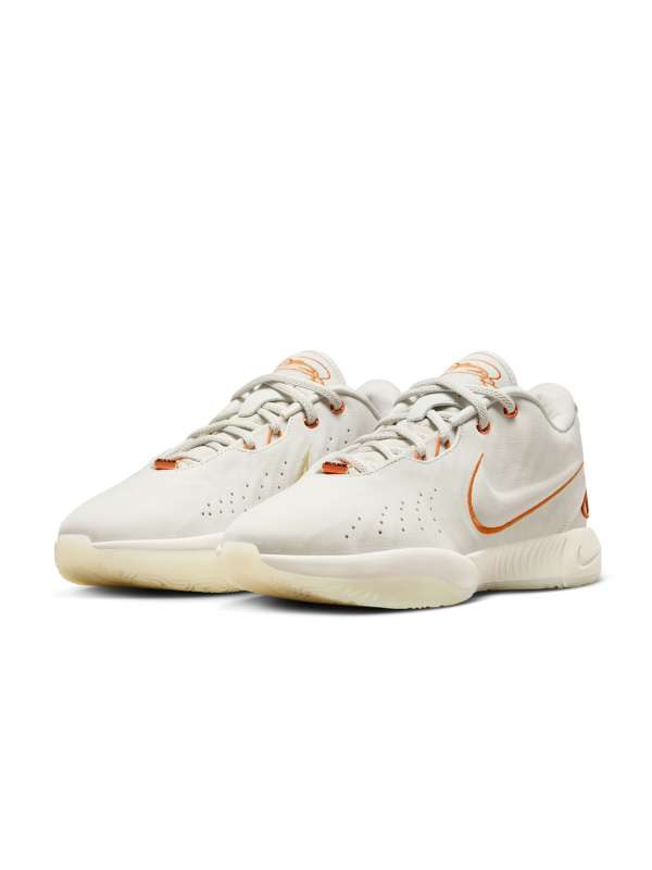 Women's outlet lebron sneakers