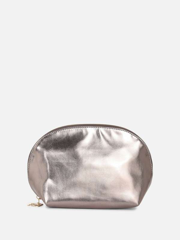 Forever 21 store pouch