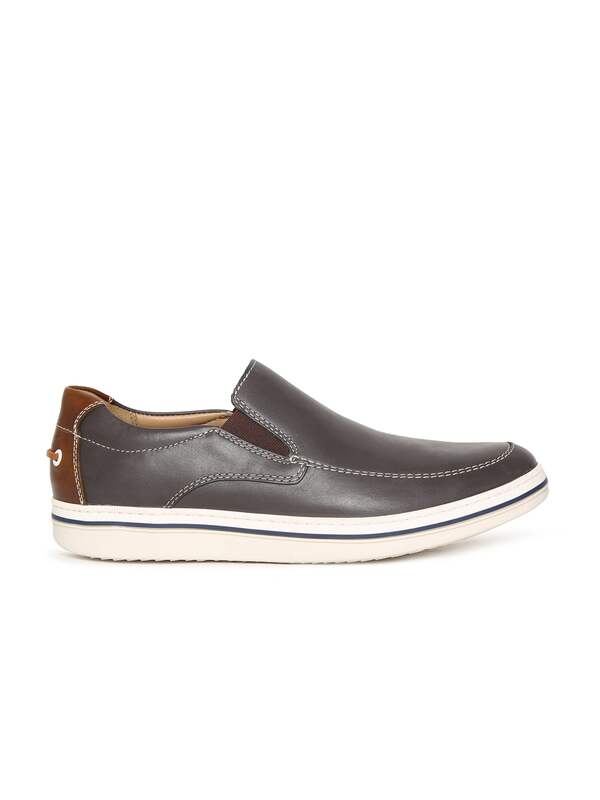 johnston & murphy casual shoes