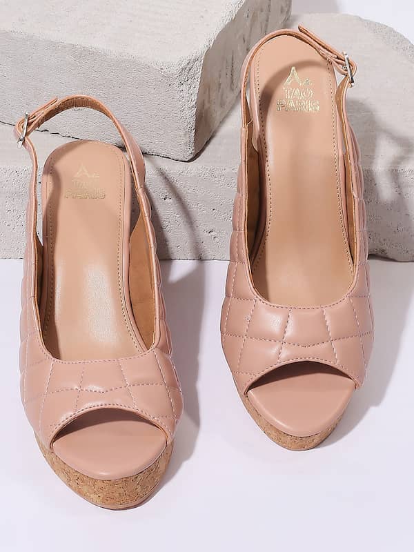 Tao Paris Women's Claire Open Toe T-Strap Sandals - 7 UK/India (39 EU)  (2404302_39) White : : Shoes & Handbags