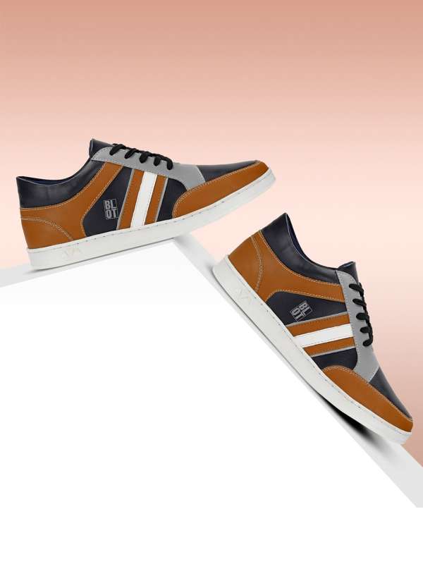 Paragon casual shoes 2025